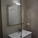 Tam Serviced Shallvaret District Lägenhet Tirana