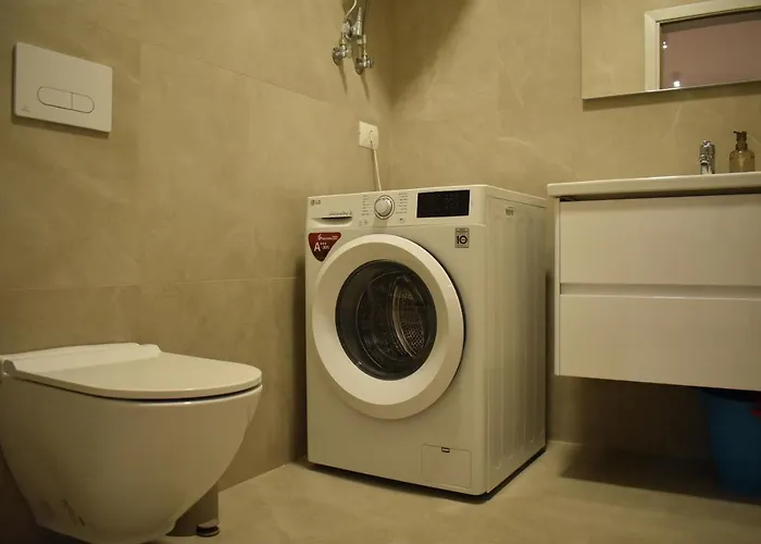 Tam Serviced Shallvaret District * Tirana