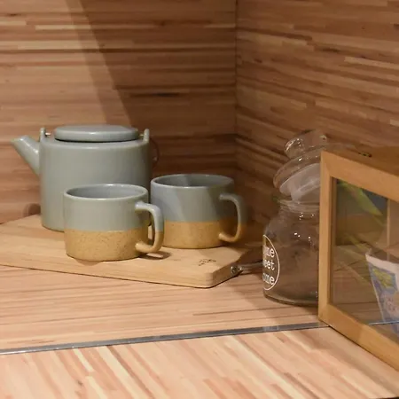 Tam Serviced Shallvaret District Appartement Tirana