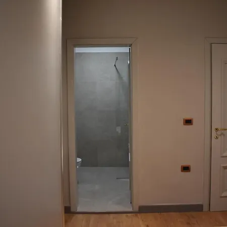 Tam Serviced Shallvaret District * Tirana