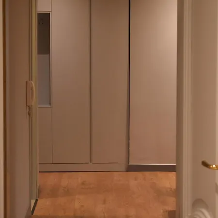 Tam Serviced Shallvaret District Appartement *