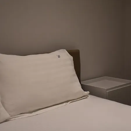 Tam Serviced Shallvaret District Appartement *