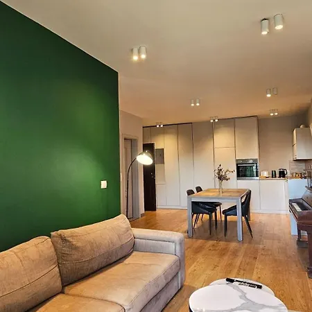 Tam Serviced Shallvaret District *