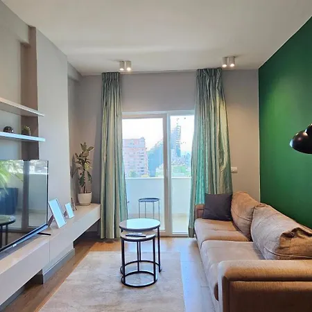 Tam Serviced Shallvaret District * Tirana