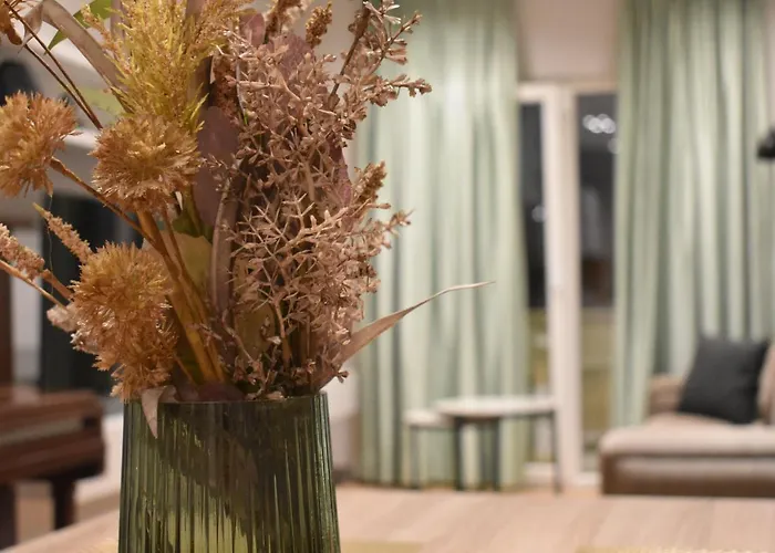 Tam Serviced Shallvaret District