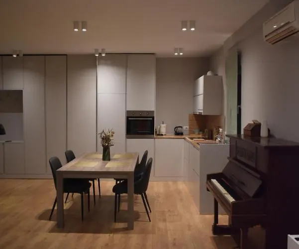 Tam Serviced Shallvaret District Διαμέρισμα