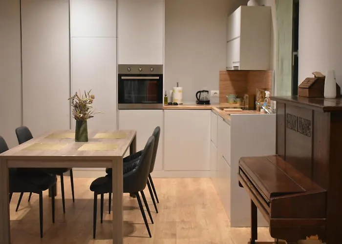 Tam Serviced Shallvaret District Διαμέρισμα *