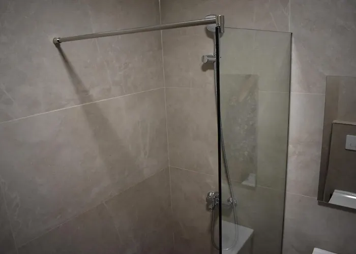 Tam Serviced Shallvaret District Διαμέρισμα Τίρανα