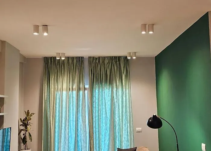 Tam Serviced Shallvaret District Διαμέρισμα Τίρανα